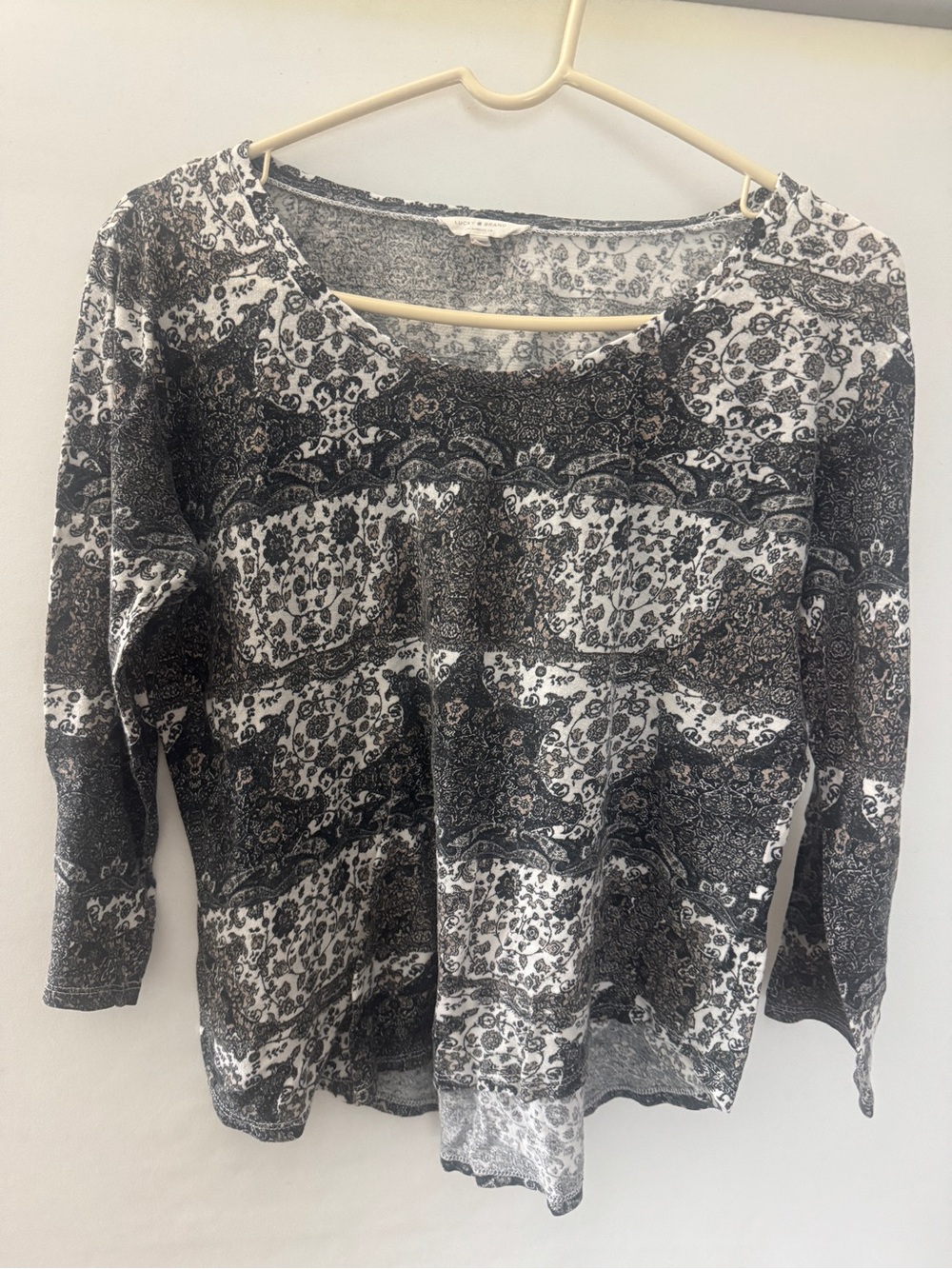 Lucky Brand Black & White Paisley-Style Long Sleeve Top